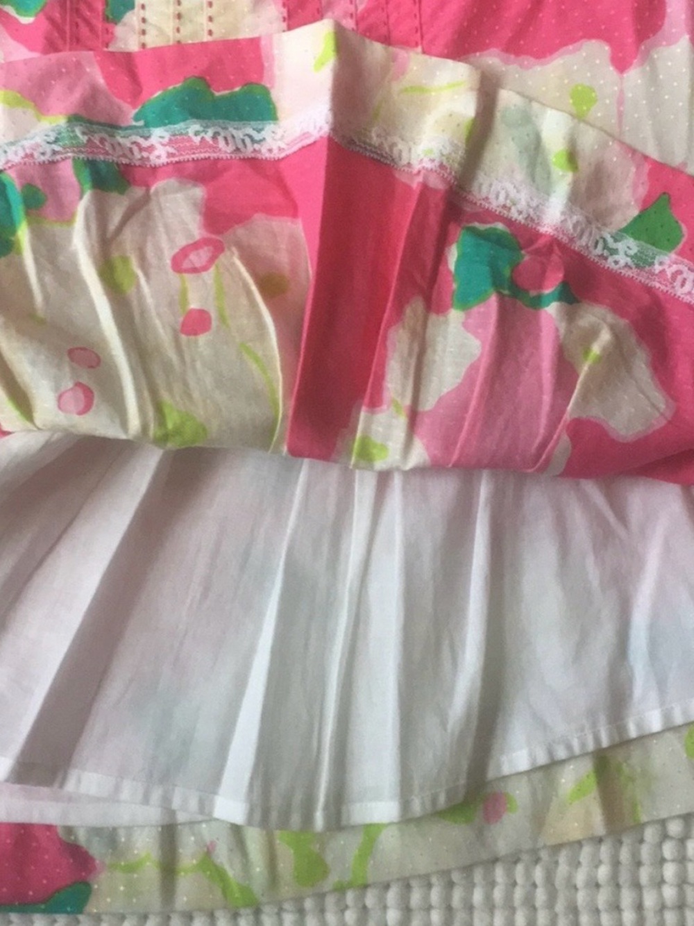 Adorable Lilly Pulitzer skirt - Picture 2 of 7